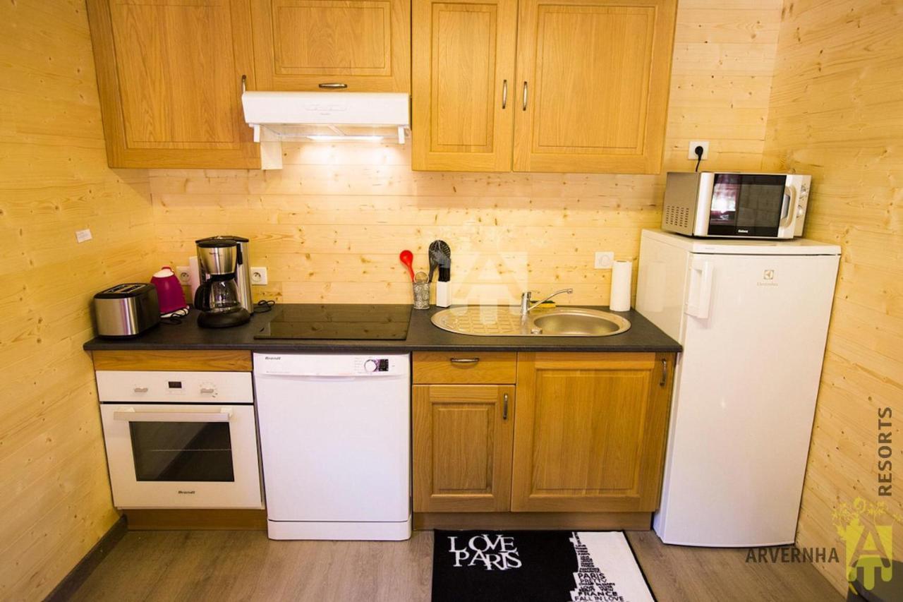 Chalet Des Noisettes Murol Bagian luar foto
